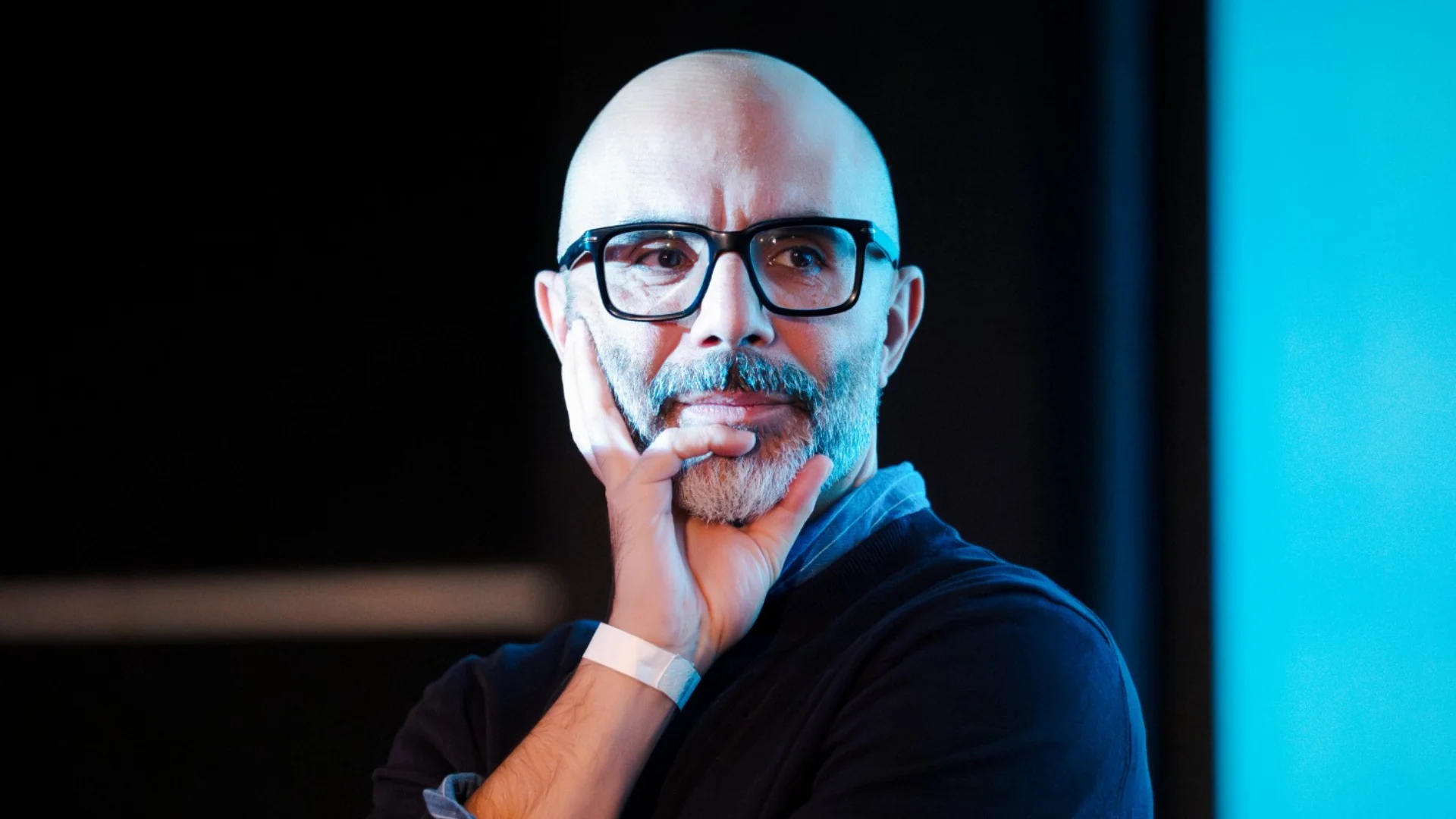 "Tra industria e indipendenza – Raccontare senza confini