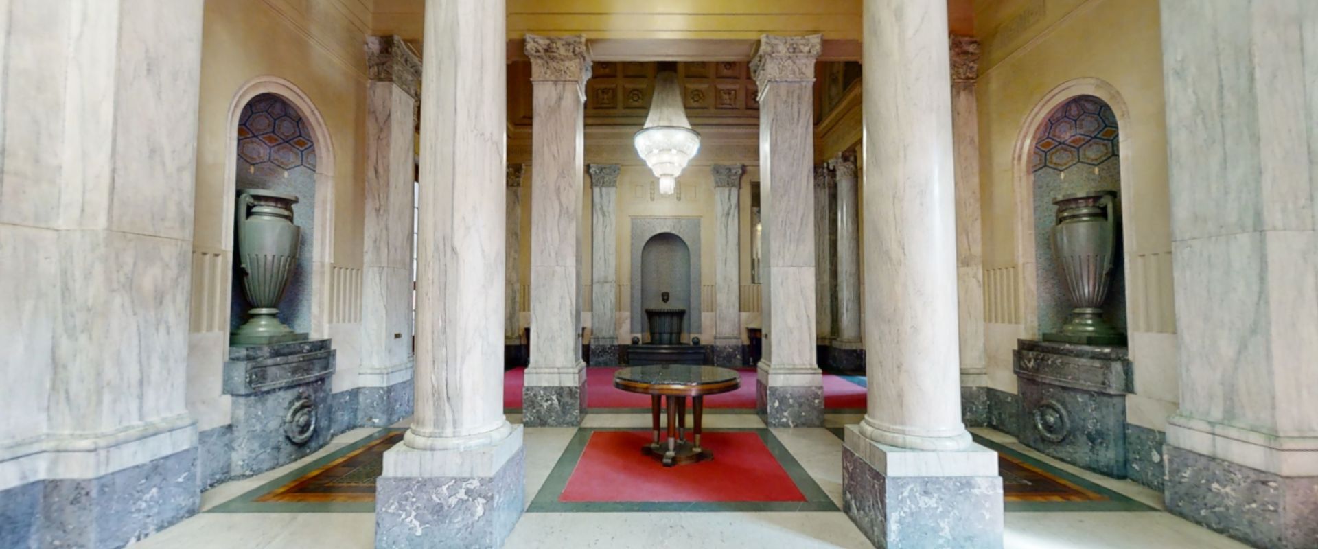 "Padiglione Reale della Stazione Centrale