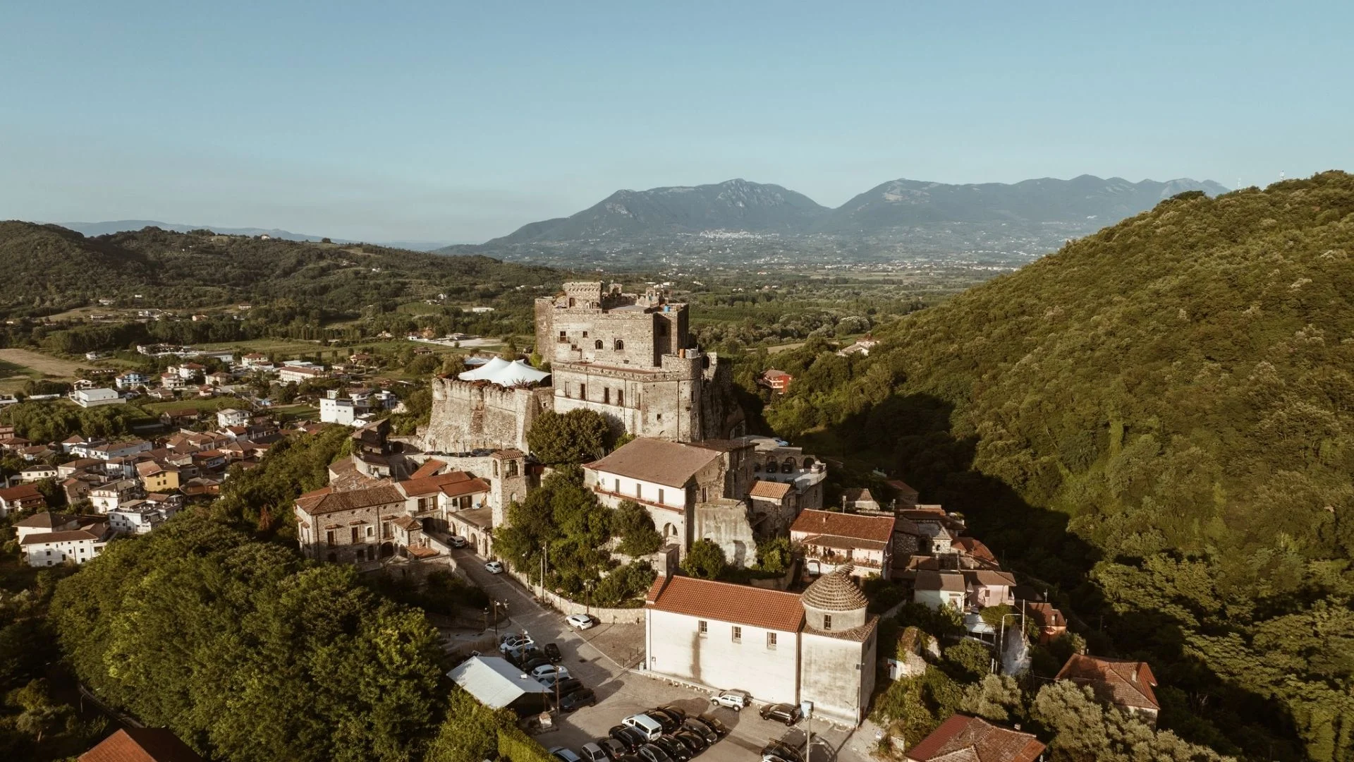 "Gita al Castello di Limatola e Mercatino di Natale
