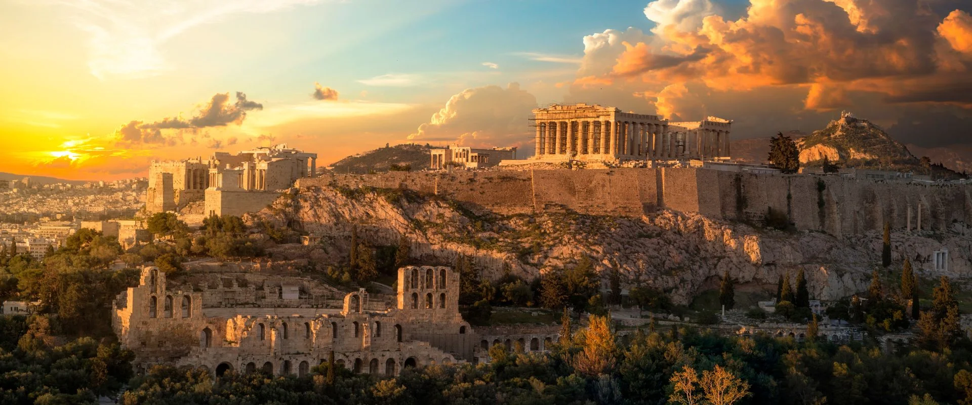 Atene o la violenza della democrazia