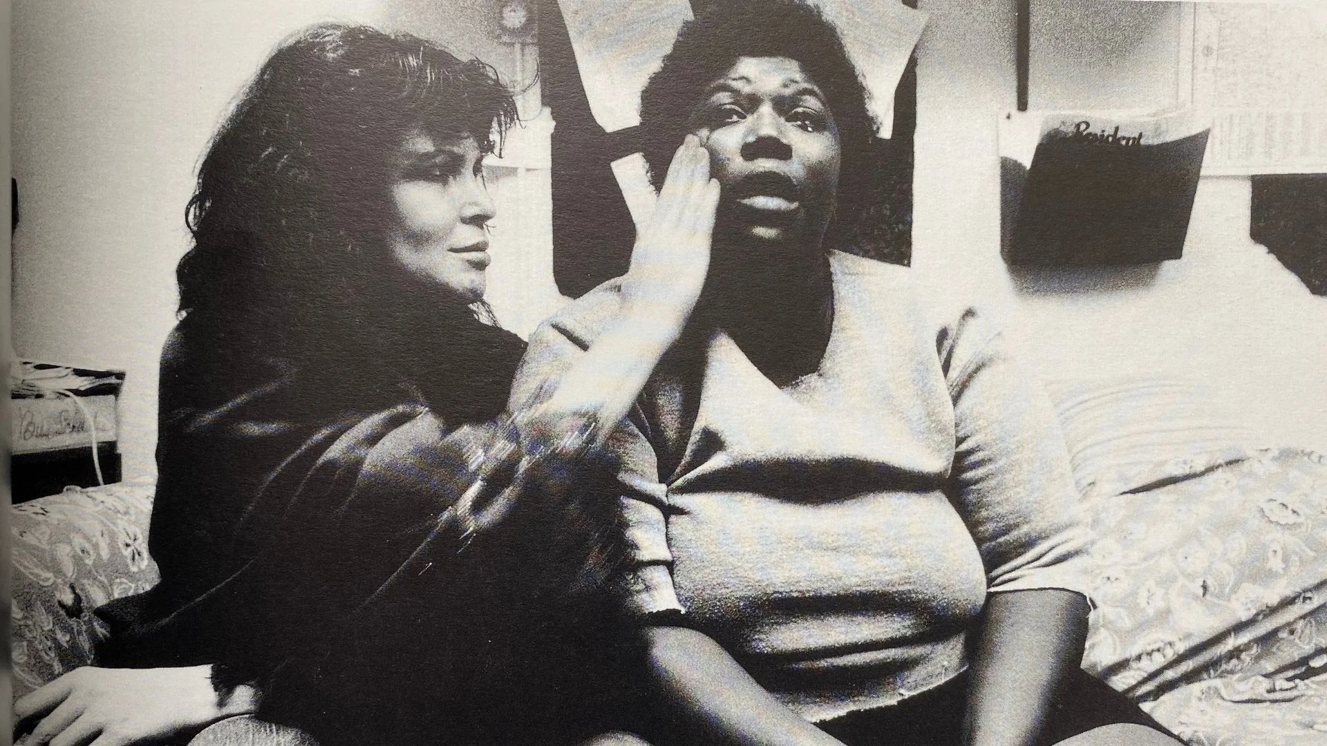 25novembre_living_with_enemy